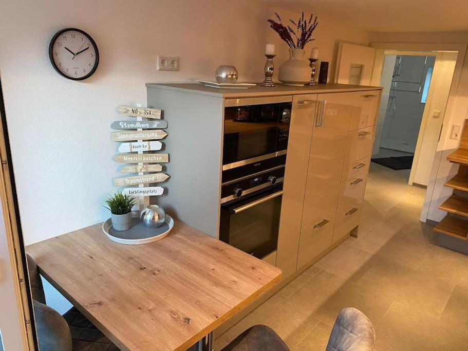 Ferienwohnung Hereinspaziert Wilhelmshaven Exterior photo